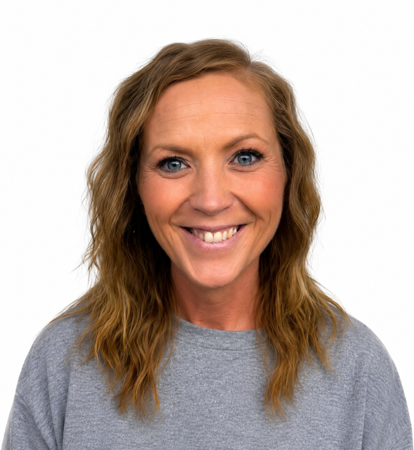 Lacey Harmon, Office Manager